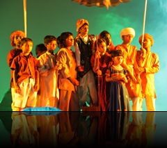 Spacing Theatre/ Chandradasan: Bommanahalliya Kindari Jogi -- my second ...